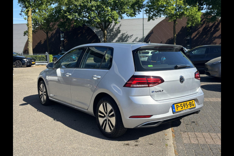 Volkswagen e-Golf e-Golf STOELVERWARMING | KEYLESS | RIJKLAAR INCL. 12 MND. BOVAGGARANTIE