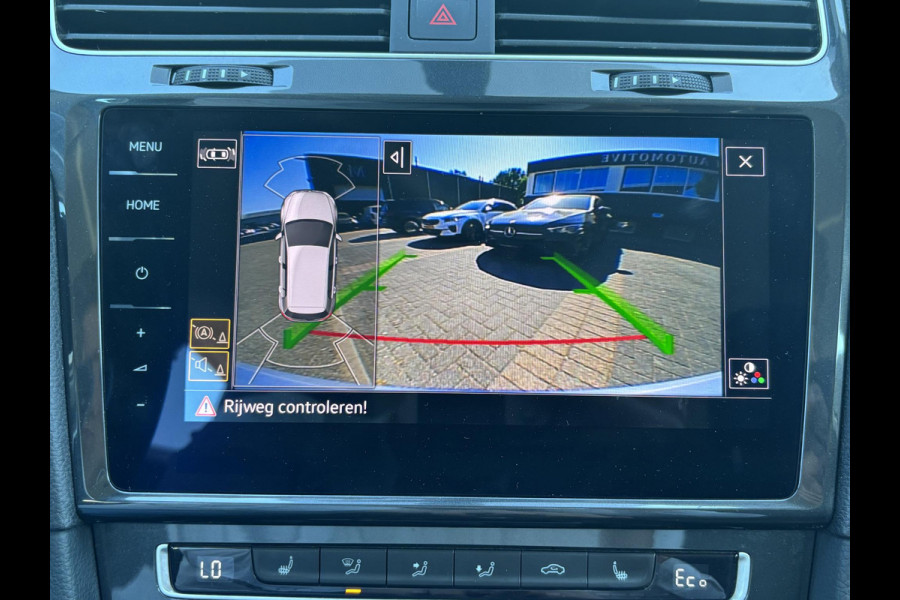 Volkswagen e-Golf e-Golf STOELVERWARMING | KEYLESS | RIJKLAAR INCL. 12 MND. BOVAGGARANTIE