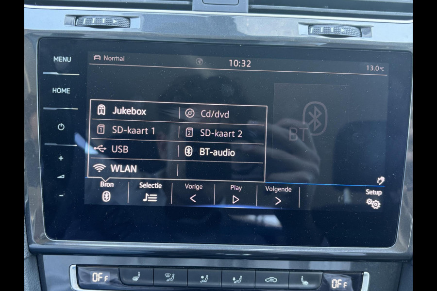 Volkswagen e-Golf e-Golf STOELVERWARMING | KEYLESS | RIJKLAAR INCL. 12 MND. BOVAGGARANTIE