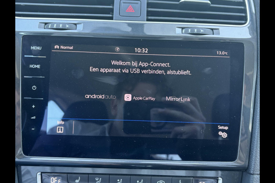 Volkswagen e-Golf e-Golf STOELVERWARMING | KEYLESS | RIJKLAAR INCL. 12 MND. BOVAGGARANTIE