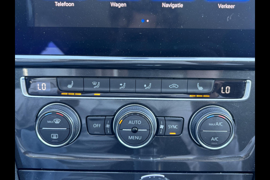 Volkswagen e-Golf e-Golf STOELVERWARMING | KEYLESS | RIJKLAAR INCL. 12 MND. BOVAGGARANTIE