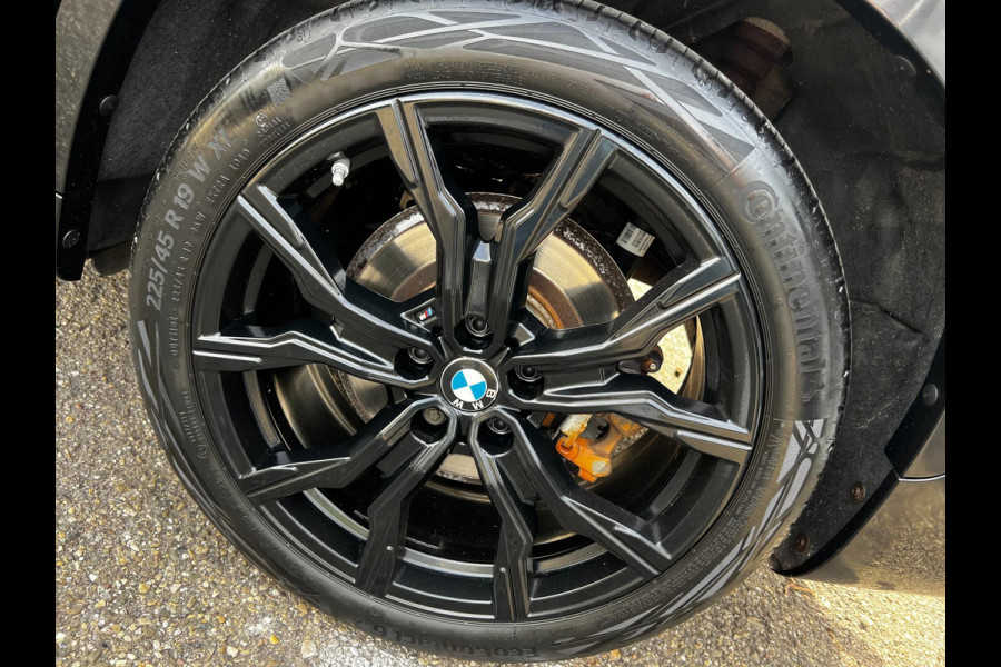 BMW X1 SDrive20i M-SPORT 19'' NAVI/LED/DAB/CARPLAY/ECC/PDC/CRUISE//