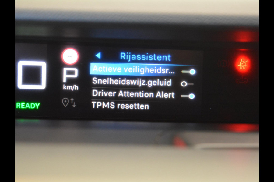 Citroën ë-C3 Max 113pk 44 kWh | Direct leverbaar | Boordlader 11kW - 3 fasen |