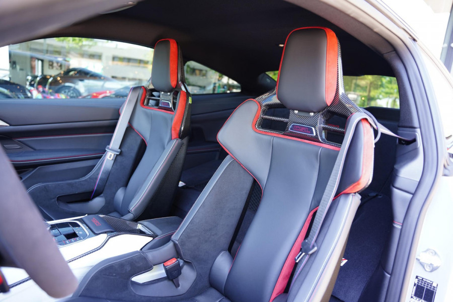 BMW 4 Serie Coupé M4 CSL Nieuw