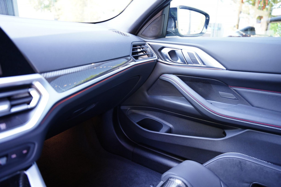 BMW 4 Serie Coupé M4 CSL Nieuw