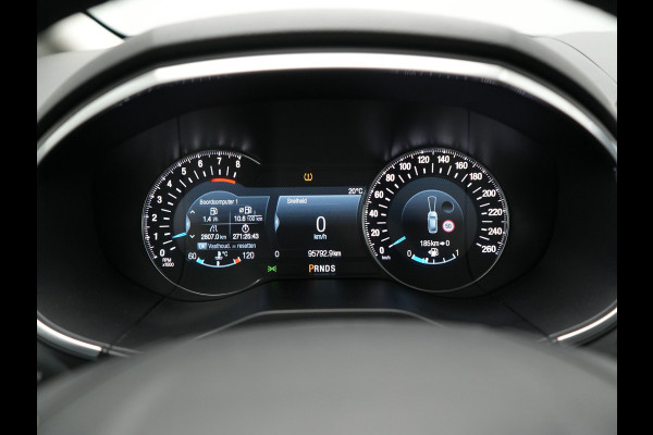 Ford S-Max 2.0 Titanium Automaat 7-Persoons 240pk | Trekhaak Afneembaar |  Panodak | Navigatie | Carplay | Sfeerverlichting | DAB | Camera | Cruise Control | Elektrische Achterklep |