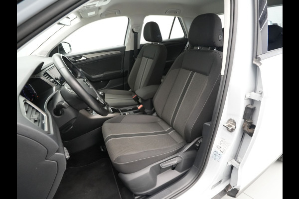 Volkswagen T-Roc 1.0 TSI 110pk Style Virtual Cockpit Clima Pdc Carplay 104