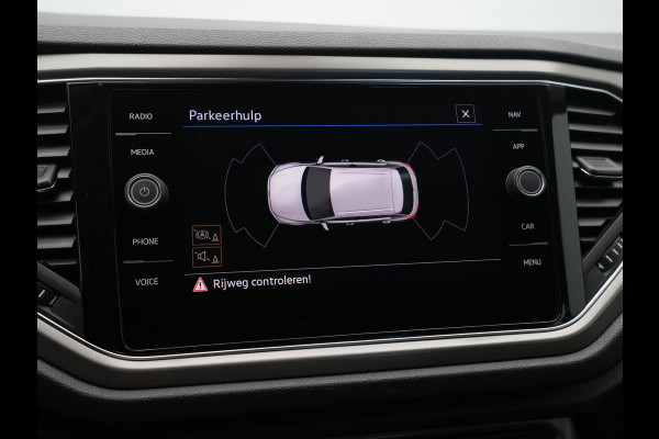 Volkswagen T-Roc 1.0 TSI 110pk Style Virtual Cockpit Clima Pdc Carplay 104