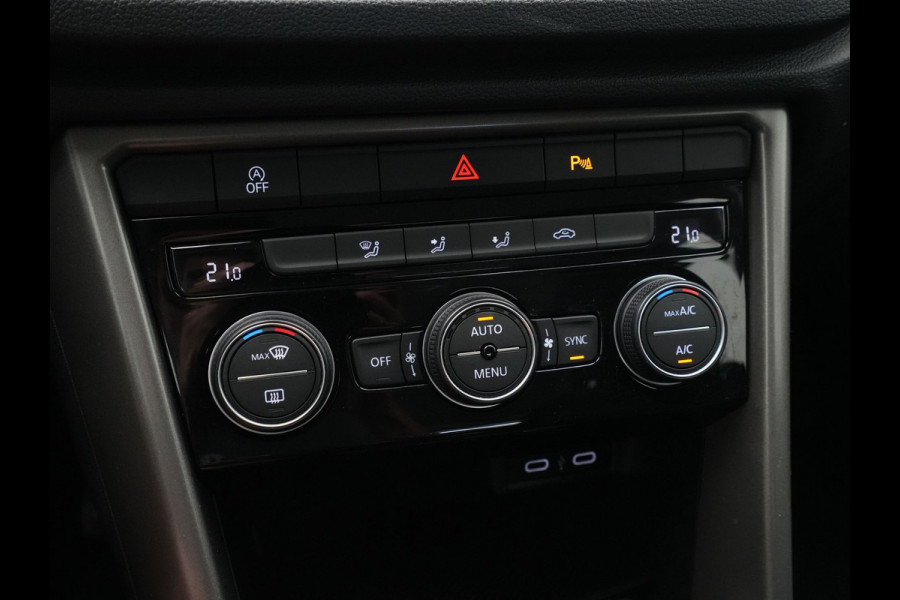 Volkswagen T-Roc 1.0 TSI 110pk Style Virtual Cockpit Clima Pdc Carplay 104