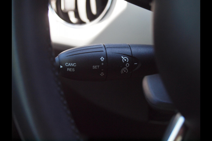 Fiat 500C 1.0 Hybrid Star | Navi | Bluetooth | Leer | Parkeersensoren |