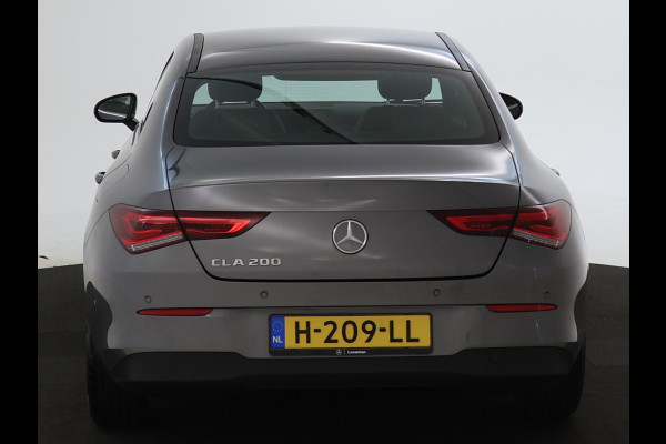 Mercedes-Benz CLA-Klasse 200 Business Solution | Led Koplampen | Spiegelpakket | Achteruitrijcamera | Stoelverwarming voor | Inclusief 24 maanden Mercedes-Benz Certified garantie voor Europa.