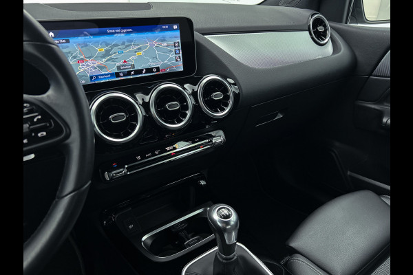 Mercedes-Benz B-Klasse 160 Advantage | Achteruitrijcamera | Lichtmetalen velgen | Navigatie | Parking support | Spiegelpakket | Inclusief 24 maanden MB Certified garantie voor Europa