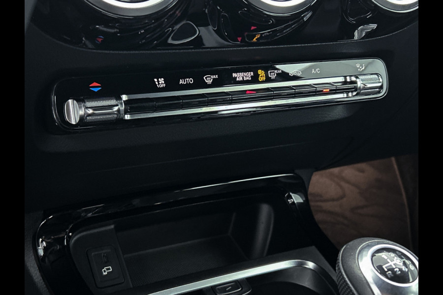 Mercedes-Benz B-Klasse 160 Advantage | Achteruitrijcamera | Lichtmetalen velgen | Navigatie | Parking support | Spiegelpakket | Inclusief 24 maanden MB Certified garantie voor Europa