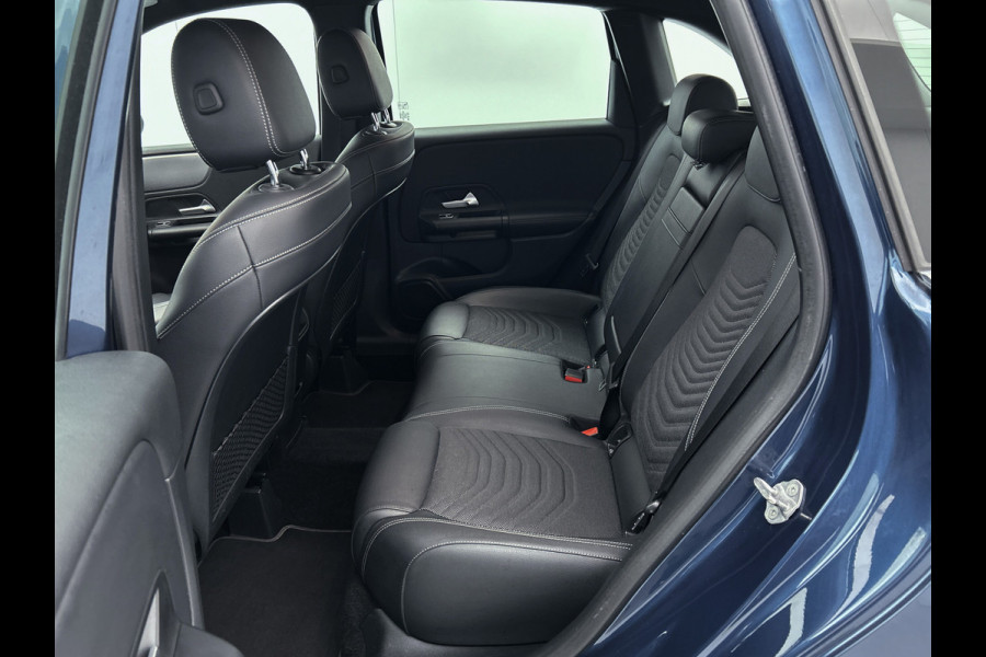 Mercedes-Benz B-Klasse 160 Advantage | Achteruitrijcamera | Lichtmetalen velgen | Navigatie | Parking support | Spiegelpakket | Inclusief 24 maanden MB Certified garantie voor Europa