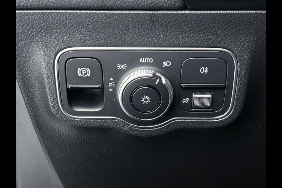 Mercedes-Benz B-Klasse 160 Advantage | Achteruitrijcamera | Lichtmetalen velgen | Navigatie | Parking support | Spiegelpakket | Inclusief 24 maanden MB Certified garantie voor Europa