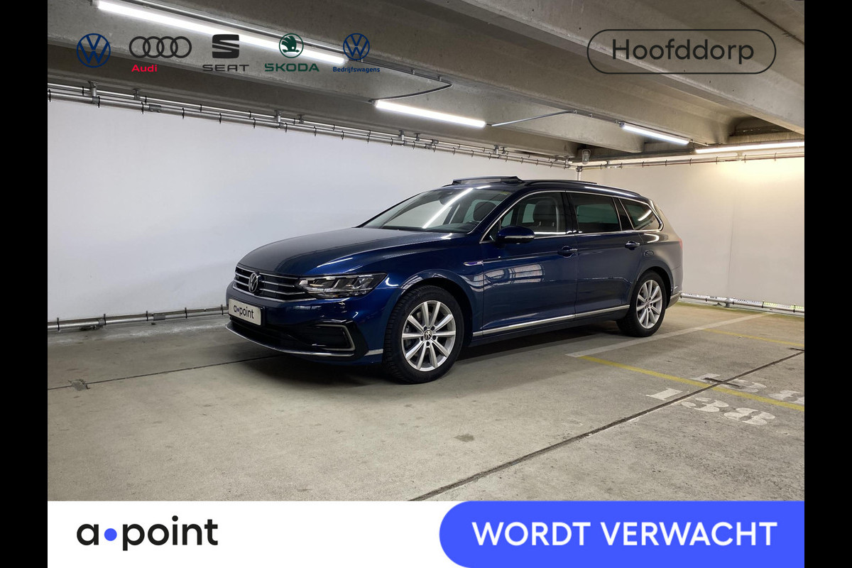 Volkswagen Passat 1.4 TSI PHEV GTE Business VARIANT| 218 pk Automaat (DSG) | Navigatie | Panoramadak | Parkeersensoren | Rondomzicht camera | Stoelverwarming | Volkswagen Passat 1.4 TSI PHEV GTE Business VARIANT| 218 pk Automaat (DSG) | Navigatie | Panoramadak | Parkeersensoren | Rondomzicht camera | Stoelverwarming |