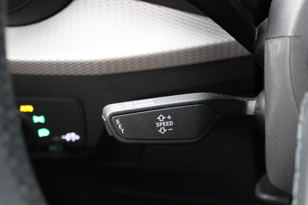 Audi Q2 35 TFSI S Edition