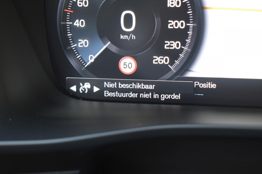 Volvo XC40 T4 211PK Automaat Inscription / Navigatie / Cruisecontrol / Lighting / Stoelverwarming / Stuurverwarming / Elektrische Stoelen / Harman Kardon / Trekhaak /