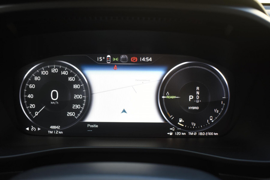 Volvo XC40 T4 211PK Automaat Recharge Inscription Expression / Navigatie / Cruisecontrol / Panoramadak / Stoelverwarming / Stuurverwarming / Elektrische Achterklep / Trekhaak /