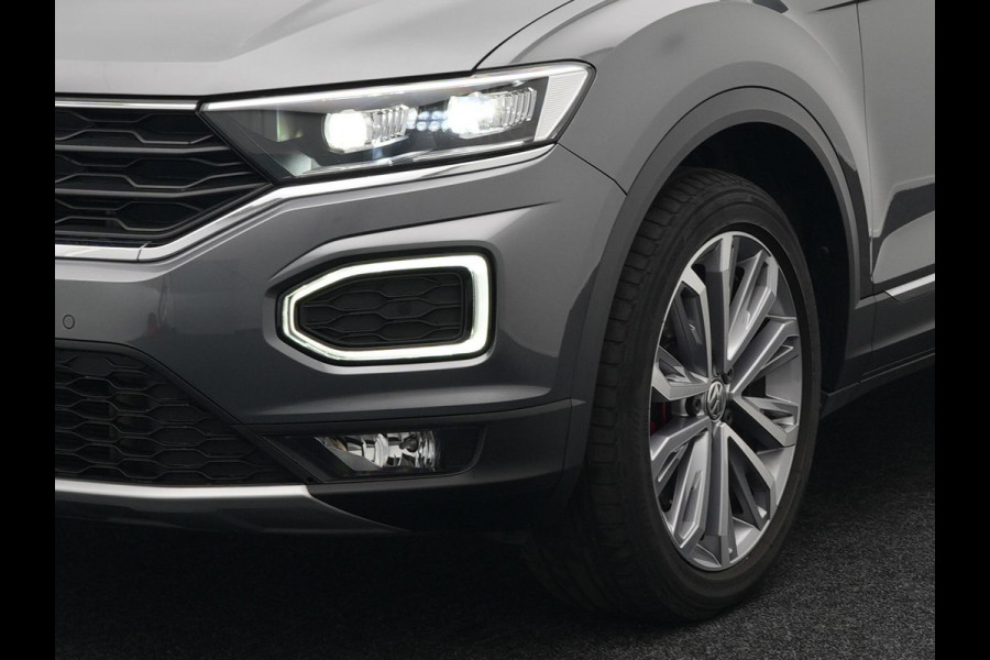 Volkswagen T-Roc 2.0 TSI 4Motion Sport 190pk | Adaptive Cruise | Carplay | LED Koplampen | Navi | Stoelverwaming | Spraakbediening |