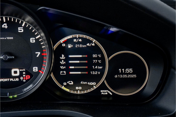 Porsche Cayenne 3.0 E-Hybrid 462PK Sport Design Sport Chrono Pano Trekhaak 22"