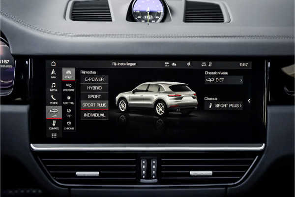 Porsche Cayenne 3.0 E-Hybrid 462PK Sport Design Sport Chrono Pano Trekhaak 22"
