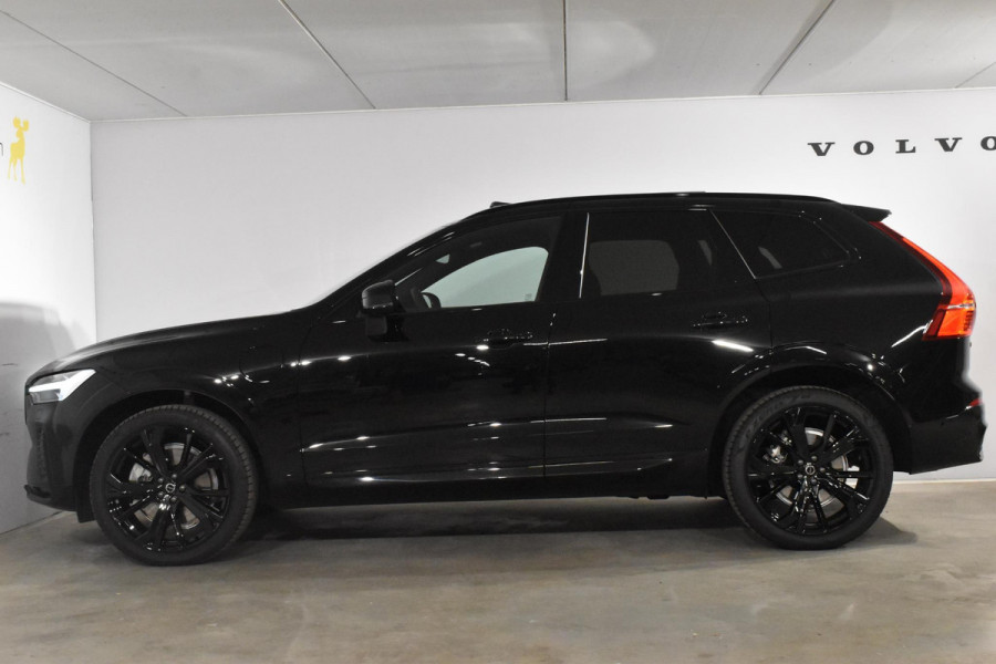 Volvo XC60 T6 350PK AWD Plus Black Edition / Adaptieve cruise control / Harman Kardon / BLIS / Panoramadak / Apple carplay / Parkeersensoren met 360 camera / Elektrische achterklep / Elektrische stoelen met geheugen / Stoel en stuurwielverwarming / 21” velgen / Trekhaak /