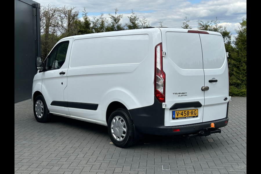 Ford Transit Custom 270 2.0 TDCI 105 PK Trend / L1H1 / 1E EIG. / INRICHTING / AIRCO / CRUISE / 3- ZITS / BLUETOOTH / 2.35 TONS TREKHAAK