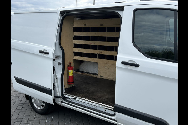 Ford Transit Custom 270 2.0 TDCI 105 PK Trend / L1H1 / 1E EIG. / INRICHTING / AIRCO / CRUISE / 3- ZITS / BLUETOOTH / 2.35 TONS TREKHAAK