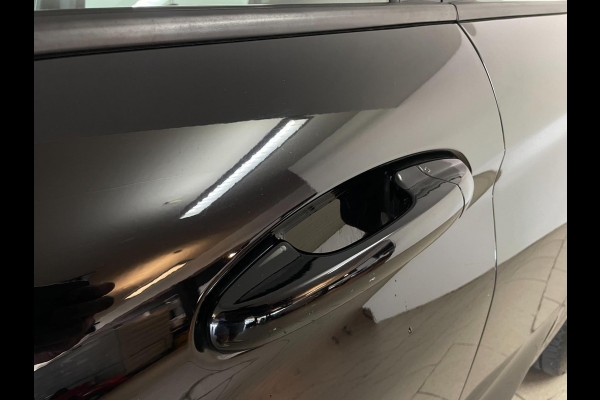Ford Fiesta 1.1 AIRCO NAVI CRUISE BLUETOOTH VELGEN ELEK RAMEN CENT VERG MULTISTUUR 5DRS ZEER NETTE AUTO