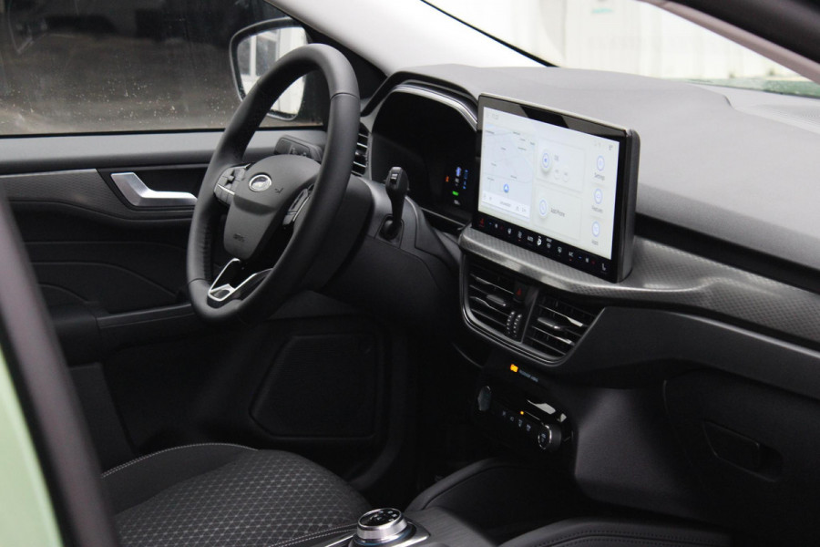 Ford Kuga 2.5 PHEV Titanium 225pk Nieuw Model | Bursting Green | Navigatie | Achteruitrijcamera | Nieuw te Bestellen