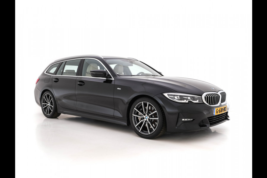BMW 3 Serie Touring 330i High Executive Edition Sport-Pack Aut. *VERNASCA-FULL-LEATHER | DIGI-COCKPIT | FULL-LED | SPORT-SEATS | HIFI-SOUND | AMBIENT-LIGHT | HEATED-SEATS | DAB | NAVI-FULLMAP | ECC | CARPLAY | PDC | CRUISE | 18"ALU*
