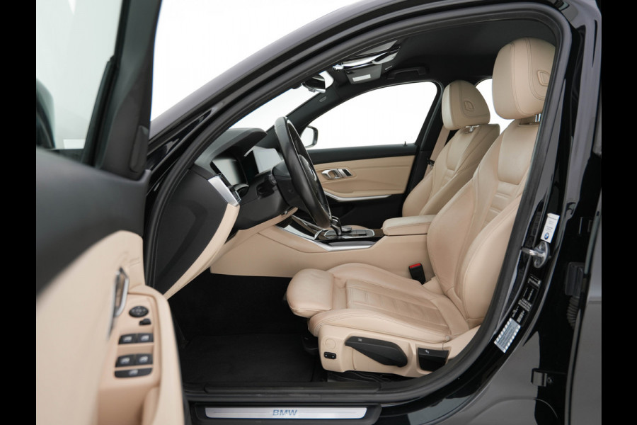 BMW 3 Serie Touring 330i High Executive Edition Sport-Pack Aut. *VERNASCA-FULL-LEATHER | DIGI-COCKPIT | FULL-LED | SPORT-SEATS | HIFI-SOUND | AMBIENT-LIGHT | HEATED-SEATS | DAB | NAVI-FULLMAP | ECC | CARPLAY | PDC | CRUISE | 18"ALU*