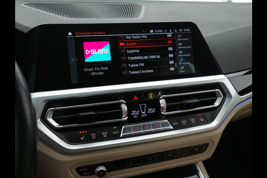 BMW 3 Serie Touring 330i High Executive Edition Sport-Pack Aut. *VERNASCA-FULL-LEATHER | DIGI-COCKPIT | FULL-LED | SPORT-SEATS | HIFI-SOUND | AMBIENT-LIGHT | HEATED-SEATS | DAB | NAVI-FULLMAP | ECC | CARPLAY | PDC | CRUISE | 18"ALU*
