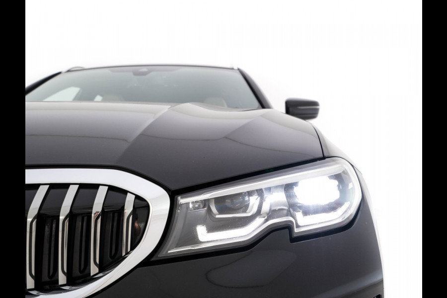 BMW 3 Serie Touring 330i High Executive Edition Sport-Pack Aut. *VERNASCA-FULL-LEATHER | DIGI-COCKPIT | FULL-LED | SPORT-SEATS | HIFI-SOUND | AMBIENT-LIGHT | HEATED-SEATS | DAB | NAVI-FULLMAP | ECC | CARPLAY | PDC | CRUISE | 18"ALU*