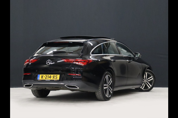 Mercedes-Benz CLA-Klasse Shooting Brake 200 Business Solution Luxury [CARPLAY, CRUISE CONTROL,SCHUIFKANTELDAK,  SFEERVERLICHTING, DIGITAL DASH, TREKHAAK, MEMORY SEATS, STOELVERWARMING, CAMERA + PDC, MERCEDES-BENZ KOPLAMPEN, VOL LEDER, NAVIGATIE, NIEUWSTAAT]