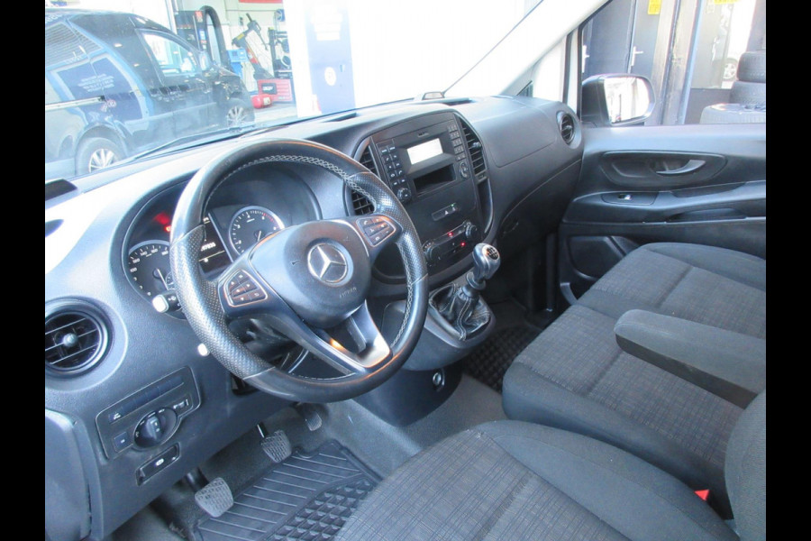 Mercedes-Benz Vito 110 CDI Lang Airco Stoelverwarming PDC