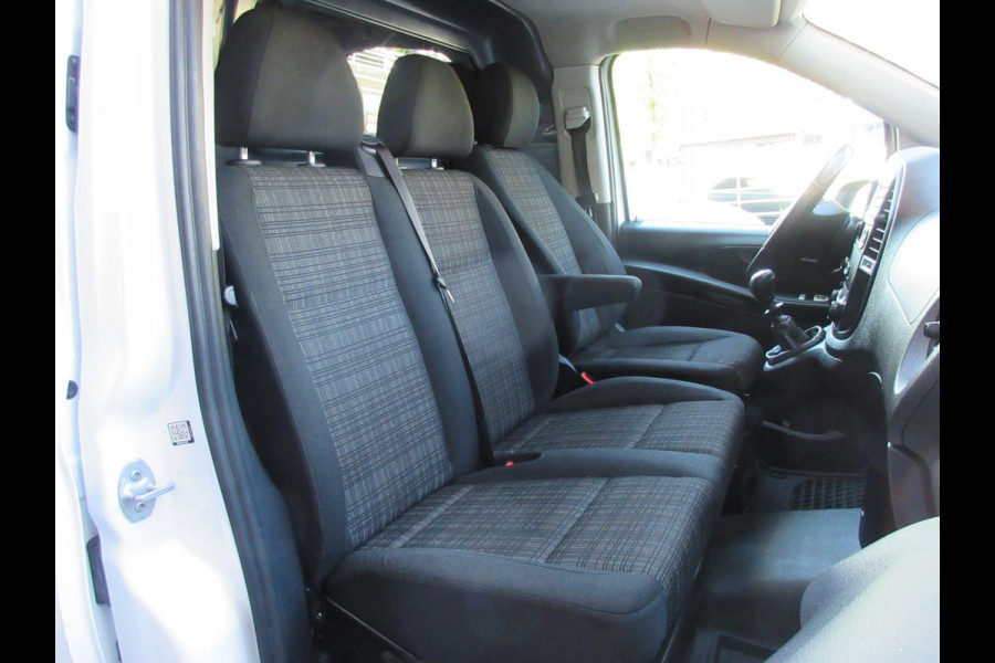 Mercedes-Benz Vito 110 CDI Lang Airco Stoelverwarming PDC