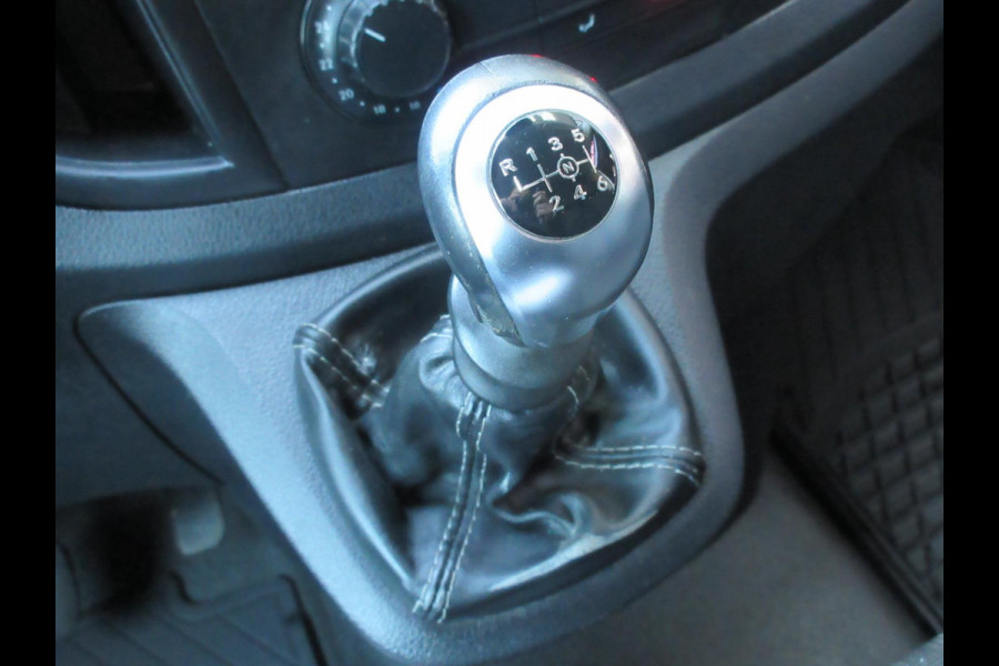 Mercedes-Benz Vito 110 CDI Lang Airco Stoelverwarming PDC