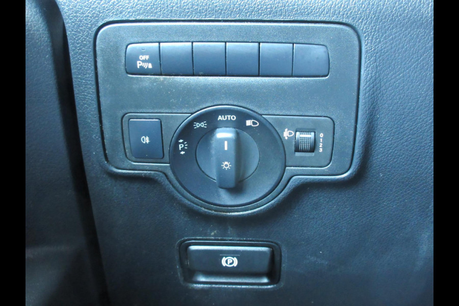Mercedes-Benz Vito 110 CDI Lang Airco Stoelverwarming PDC