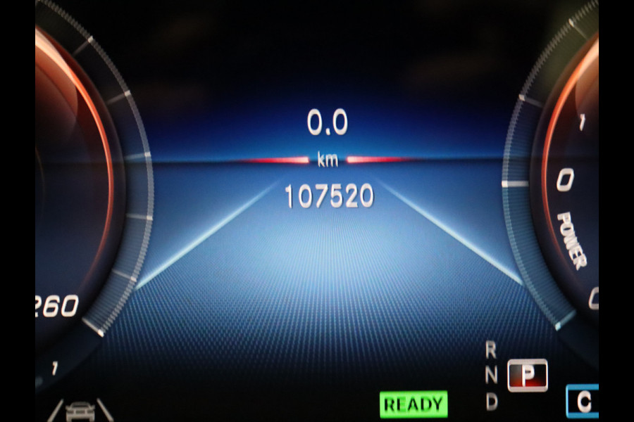 Mercedes-Benz A-Klasse 250 e Business Solution Luxury Limited [CRUISE CONTROL, DIGITAL DASH ,CAMERA + PDC, SCHUIFKANTELDAK, SFEERVERLICHTING, CARPLAY, STOELVERWARMING, MEMORY SEATS, VOL LEDER, FLIPPERS, NAVIGATIE, NIEUWSTAAT]