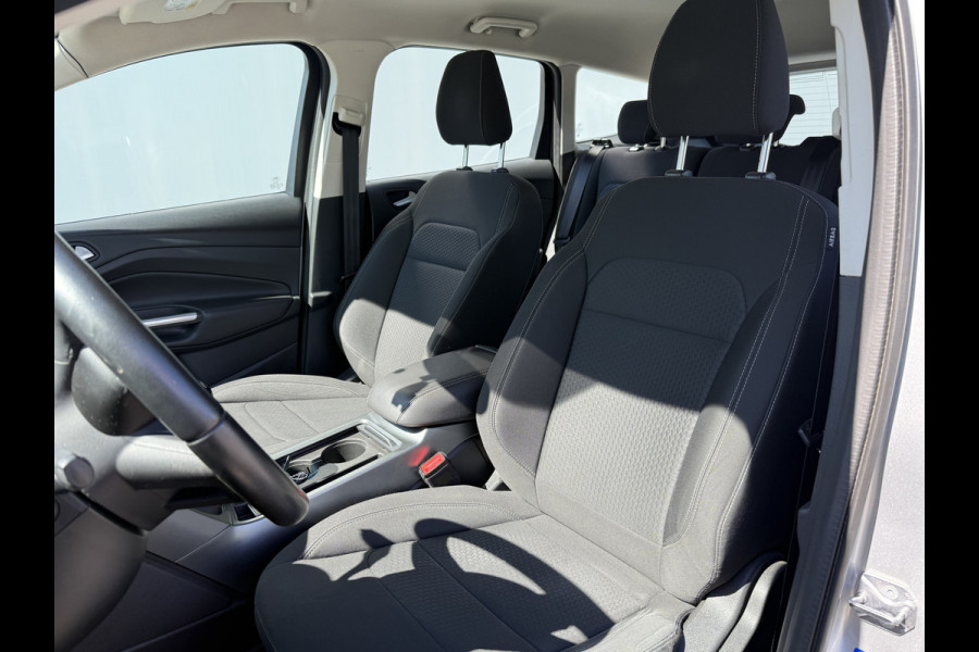 Ford Kuga BWJ 2017 | 1.5T 120PK Trend Ultimate | TREKHAAK | CLIMA | CRUISE | NAVI | LICHTMETAAL | PDC | CARPLAY