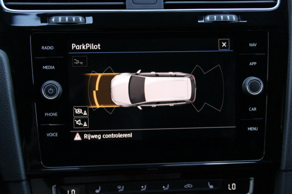 Volkswagen Golf 7.5 - 1.5 TSI ACT 2x R Line 150 PK Automaat |PANORAMADAK, VIRTUAL, CRUISE, STOELVERWARMING, CAMERA, LED, PDC|