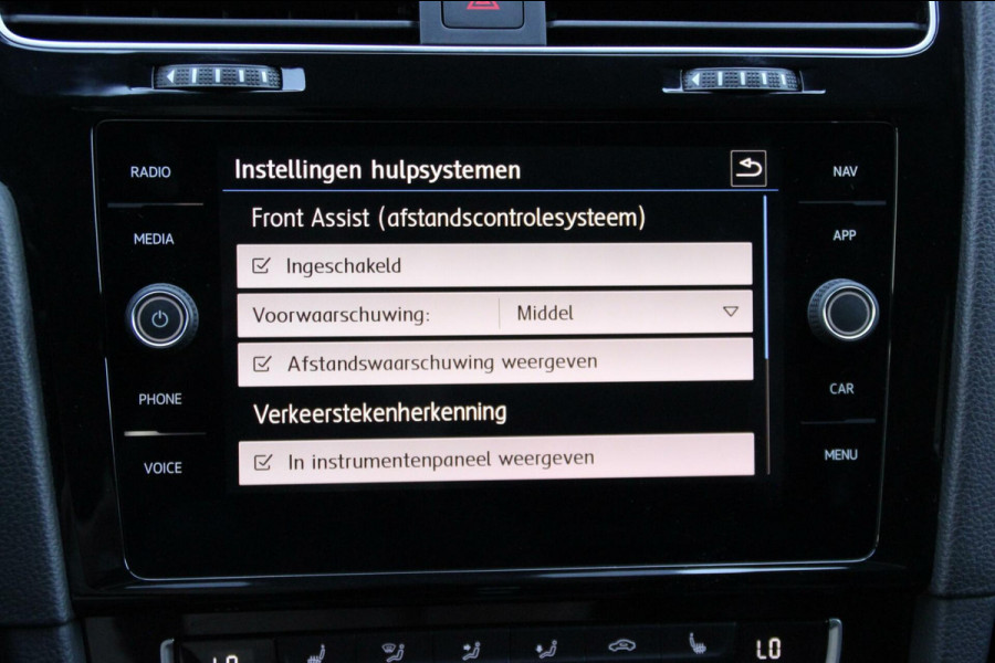 Volkswagen Golf 7.5 - 1.5 TSI ACT 2x R Line 150 PK Automaat |PANORAMADAK, VIRTUAL, CRUISE, STOELVERWARMING, CAMERA, LED, PDC|