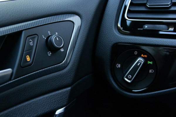 Volkswagen Golf 7.5 - 1.5 TSI ACT 2x R Line 150 PK Automaat |PANORAMADAK, VIRTUAL, CRUISE, STOELVERWARMING, CAMERA, LED, PDC|