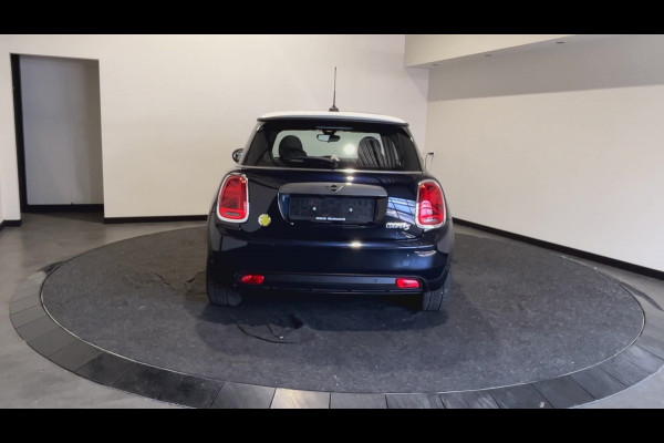 MINI Mini Electric Yours 33 kWh | Elektrisch schuif/kantel panoramadak | Harman & Kardon | Verwarmde voorstoelen | SoH (batterijcheck) 97 % score!