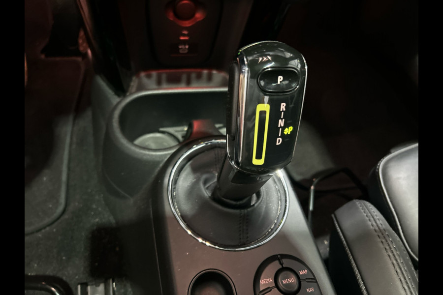MINI Mini Electric Yours 33 kWh | Elektrisch schuif/kantel panoramadak | Harman & Kardon | Verwarmde voorstoelen | SoH (batterijcheck) 97 % score!