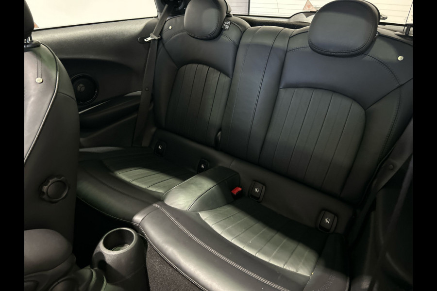 MINI Mini Electric Yours 33 kWh | Elektrisch schuif/kantel panoramadak | Harman & Kardon | Verwarmde voorstoelen | SoH (batterijcheck) 97 % score!