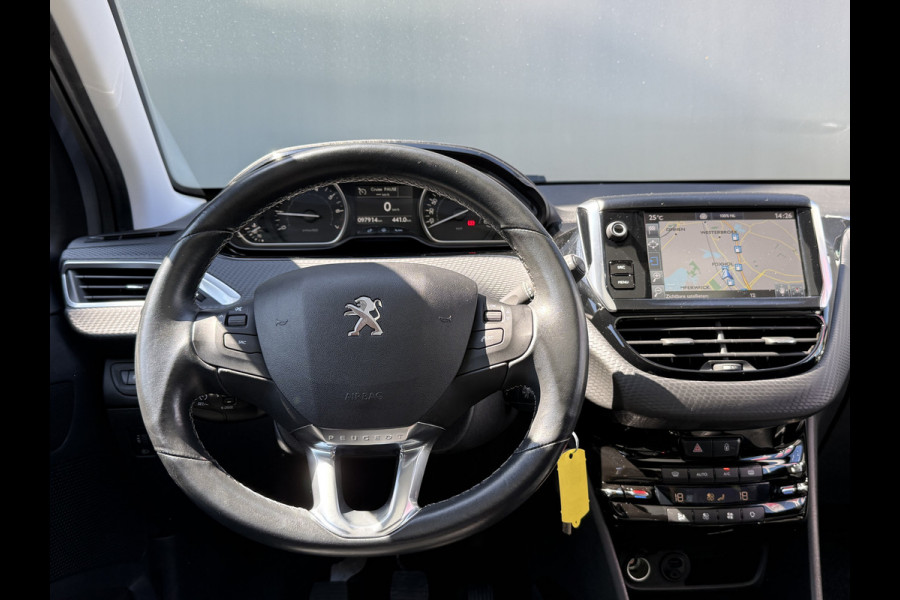 Peugeot 2008 BWJ 2017 | 1.2T 111PK Allure | CLIMA | TREKHAAK | NAVI | CARPLAY | LEDER/STOF