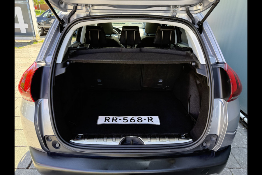 Peugeot 2008 BWJ 2017 | 1.2T 111PK Allure | CLIMA | TREKHAAK | NAVI | CARPLAY | LEDER/STOF